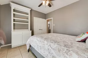 13807 Halpren Falls Cir, Cypress, TX 77429 - Photo 34