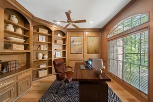 66 S Taylor Point Dr, The Woodlands, TX 77382 - Photo 8