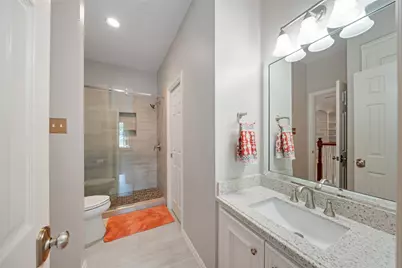 66 S Taylor Point Drive, The Woodlands, TX 77382 - Photo 36
