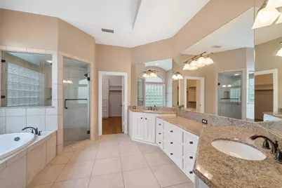 66 S Taylor Point Drive, The Woodlands, TX 77382 - Photo 28