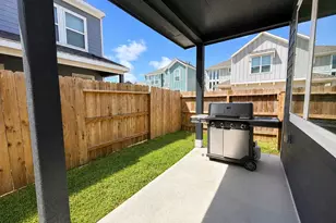 624 Pelican Dr, Kemah, TX 77565 - Photo 36