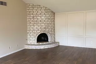 24 Chapparal Ct, Missouri City, TX 77459 - Photo 8