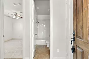 1602 Colorado St, Houston, TX 77007 - Photo 8