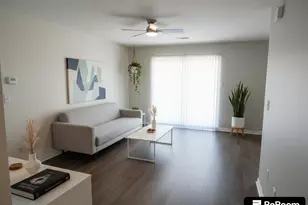 6439 Oaknut Dr, Houston, TX 77088 - Photo 4