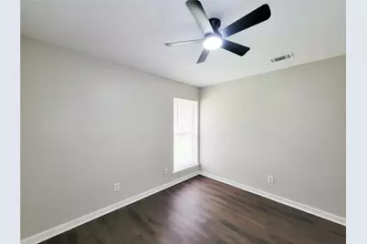 6439 Oaknut Drive, Houston, TX 77088 - Photo 8