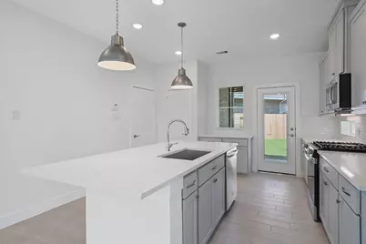 7635 Swooping Swallow Lane, Katy, TX 77493 - Photo 10