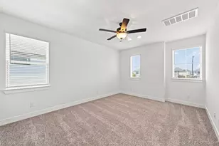 7635 Swooping Swallow Ln, Katy, TX 77493 - Photo 16