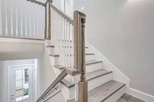 5105 Pine Reach Dr, Houston, TX 77018 - Photo 14