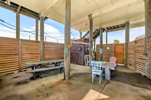 1018 Dolphin Rd, Gilchrist, TX 77617 - Photo 16