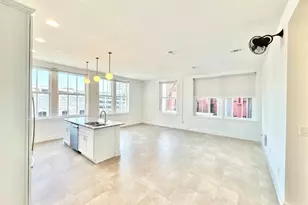 2102 Mechanic St, Galveston, TX 77550 - Photo 1