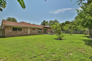 12326 Campos Dr, Houston, TX 77065 - Photo 36