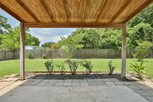 12326 Campos Dr, Houston, TX 77065 - Photo 34