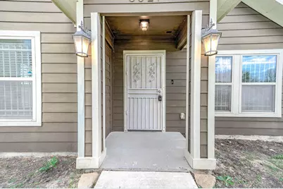 3021 Sparrow Street, Houston, TX 77051 - Photo 2