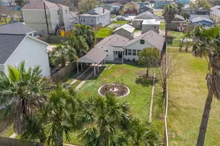 5515 Avenue R, Galveston, TX 77551 - Photo 1