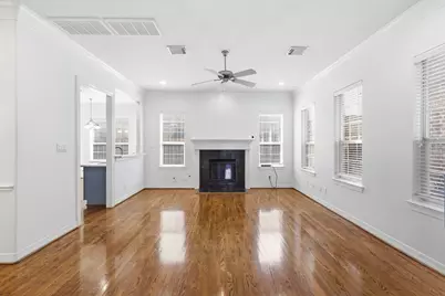 3207 Holly Shores Drive, Houston, TX 77042 - Photo 4