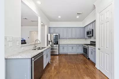 3207 Holly Shores Drive, Houston, TX 77042 - Photo 14