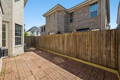 3207 Holly Shores Drive, Houston, TX 77042 - Photo 48