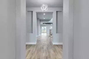 18809 Warrior Rd, Galveston, TX 77554 - Photo 12