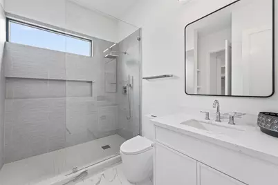 519 W 30th Street, Houston, TX 77018 - Photo 30