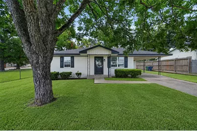 803 W First Street, Brenham, TX 77833 - Photo 1