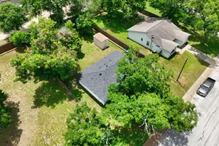 803 W First St, Brenham, TX 77833 - Photo 28