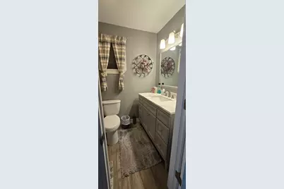 1206 Nelson Street, Yoakum, TX 77995 - Photo 6
