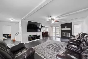 23930 Creek Ridge Dr, Spring, TX 77373 - Photo 8