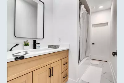 2709 Berry Street, Houston, TX 77004 - Photo 10