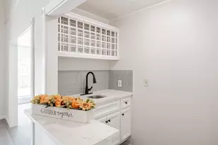 6215 Portal Dr, Houston, TX 77096 - Photo 8