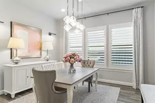 629 N Dayflower Dr, Montgomery, TX 77316 - Photo 4