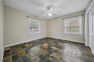 4505 Larch Ln, Bellaire, TX 77401 - Photo 12