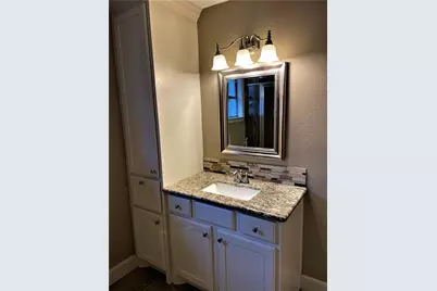 4033 Woodcraft Street, Houston, TX 77025 - Photo 8