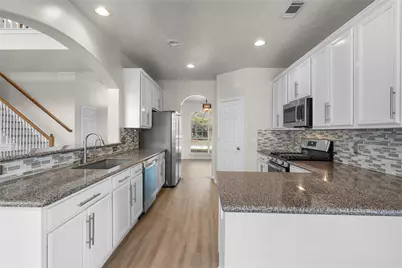 18303 Glacier Bay Court, Humble, TX 77346 - Photo 8