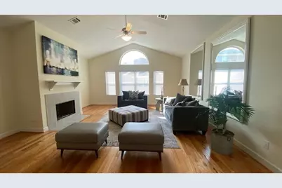 11506 Main Elm Drive, Houston, TX 77025 - Photo 8