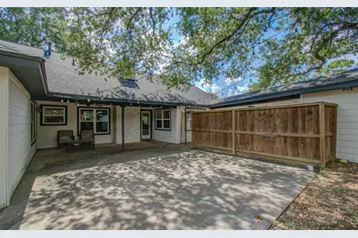 18006 Bambridge Drive, Houston, TX 77090 - Photo 38