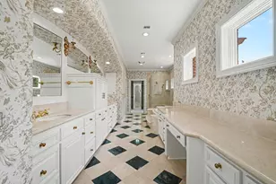58 W Terrace Dr, Houston, TX 77007 - Photo 26