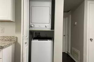 9075 Gaylord Dr, Houston, TX 77024 - Photo 8