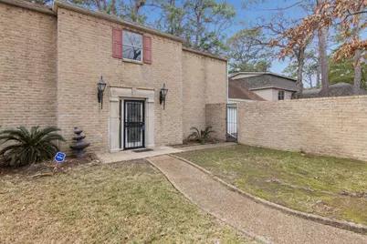 10815 Cypresswood Drive, Houston, TX 77070 - Photo 2