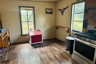 1070 Co Rd 1620, Crockett, TX 75835 - Photo 2