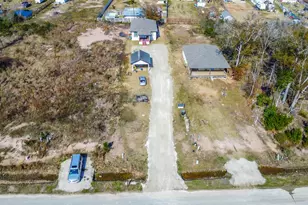 165 Rd 5215, Cleveland, TX 77327 - Photo 22