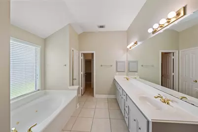 3129 Red Maple Drive, Friendswood, TX 77546 - Photo 22