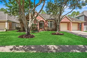 3129 Red Maple Dr, Friendswood, TX 77546 - Photo 38