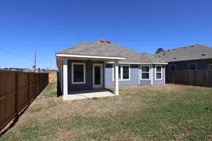 213 Draper Shadows Dr, Willis, TX 77378 - Photo 28