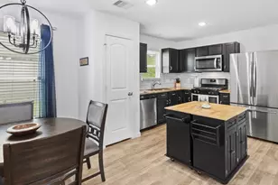 722 Rd 5138, Cleveland, TX 77327 - Photo 6