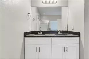 10719 Woodwind Shadows Dr, Cypress, TX 77433 - Photo 10