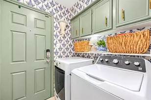11423 Inwood Dr, Houston, TX 77077 - Photo 18