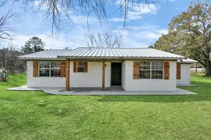 25409 Pebble Dr, Huffman, TX 77336 - Photo 2