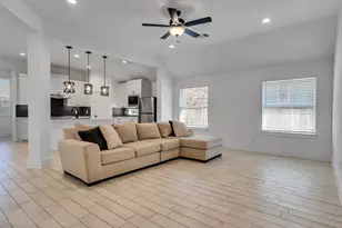 21330 Groundnut Ct, Cypress, TX 77433 - Photo 2