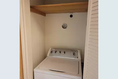 11711 Memorial Drive #203, Houston, TX 77024 - Photo 18