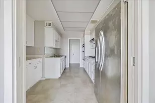 5110 San Felipe St, Houston, TX 77056 - Photo 8